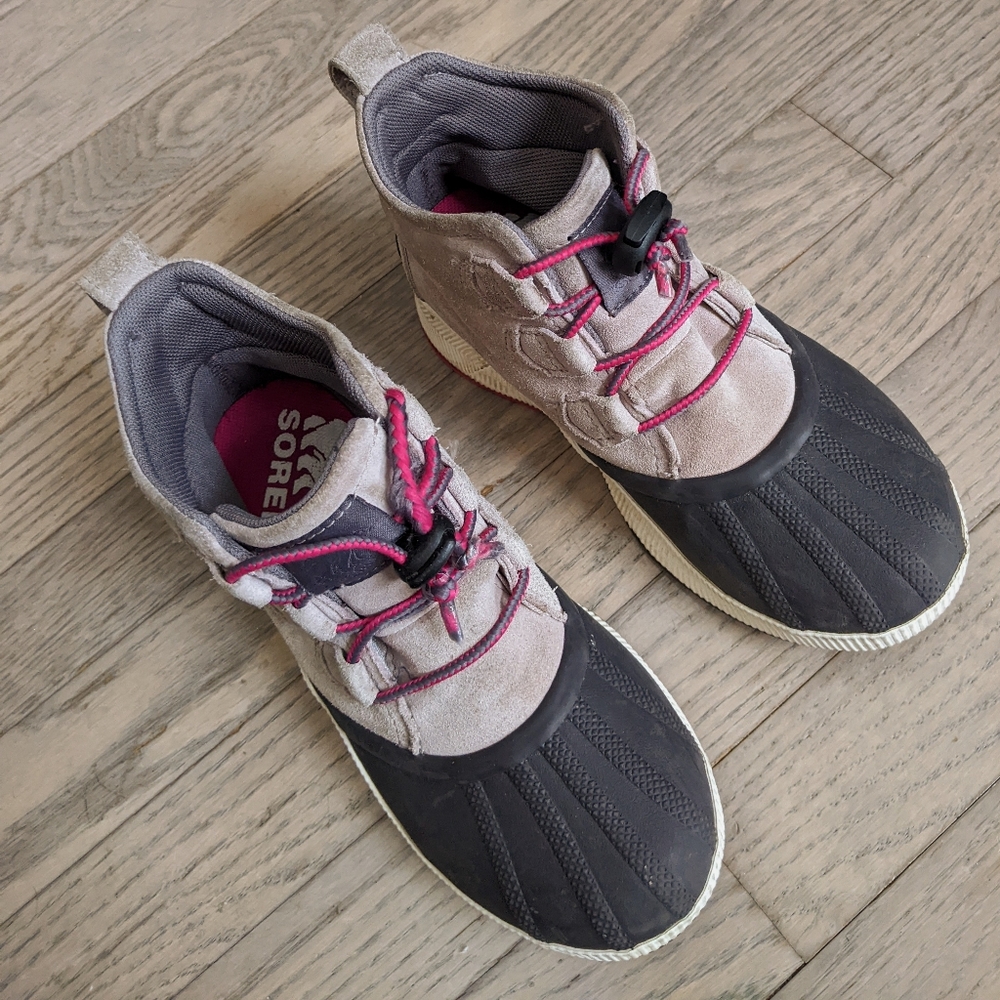 Sorel Out N About waterproof boots shoes, girl's 3